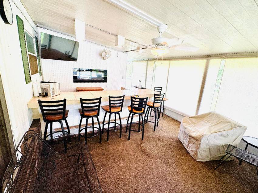 112 Sargasso Lane a Winter Haven, FL Mobile or Manufactured Home for Sale